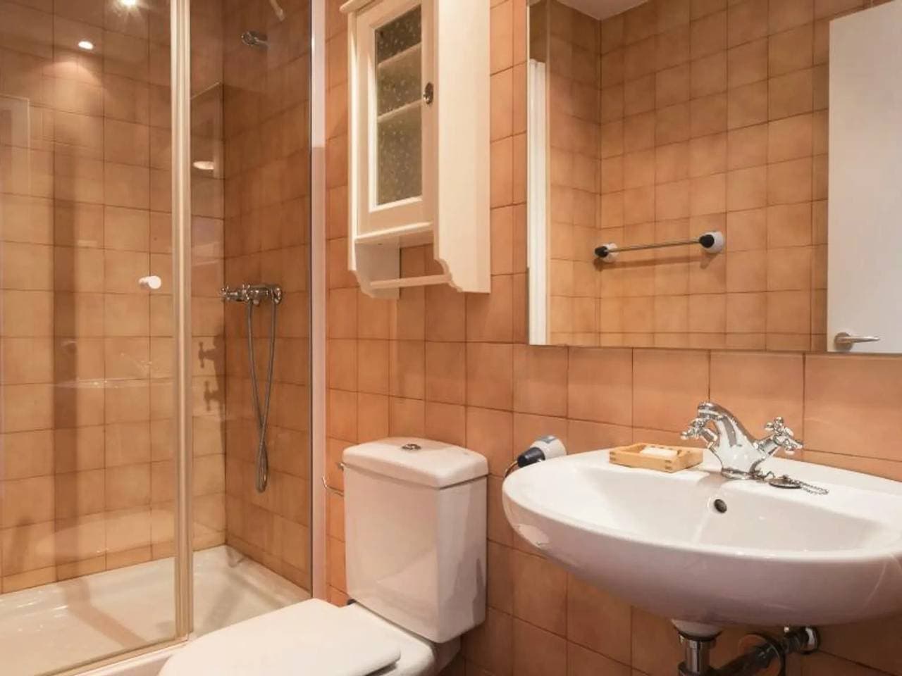 Foto 6 von 28: 4 Zimmer 6 Personen