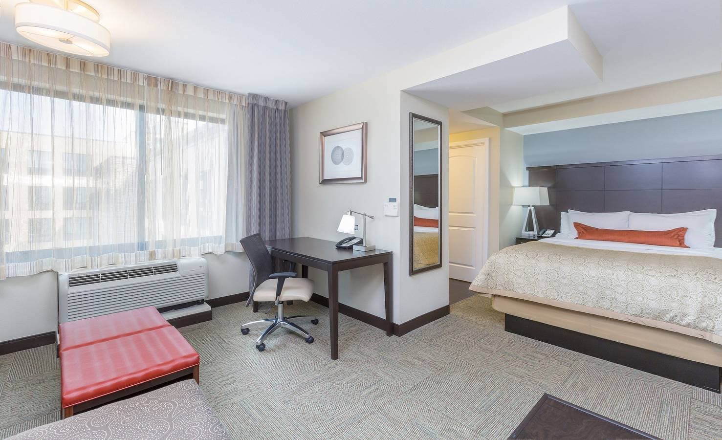 Hotel 1