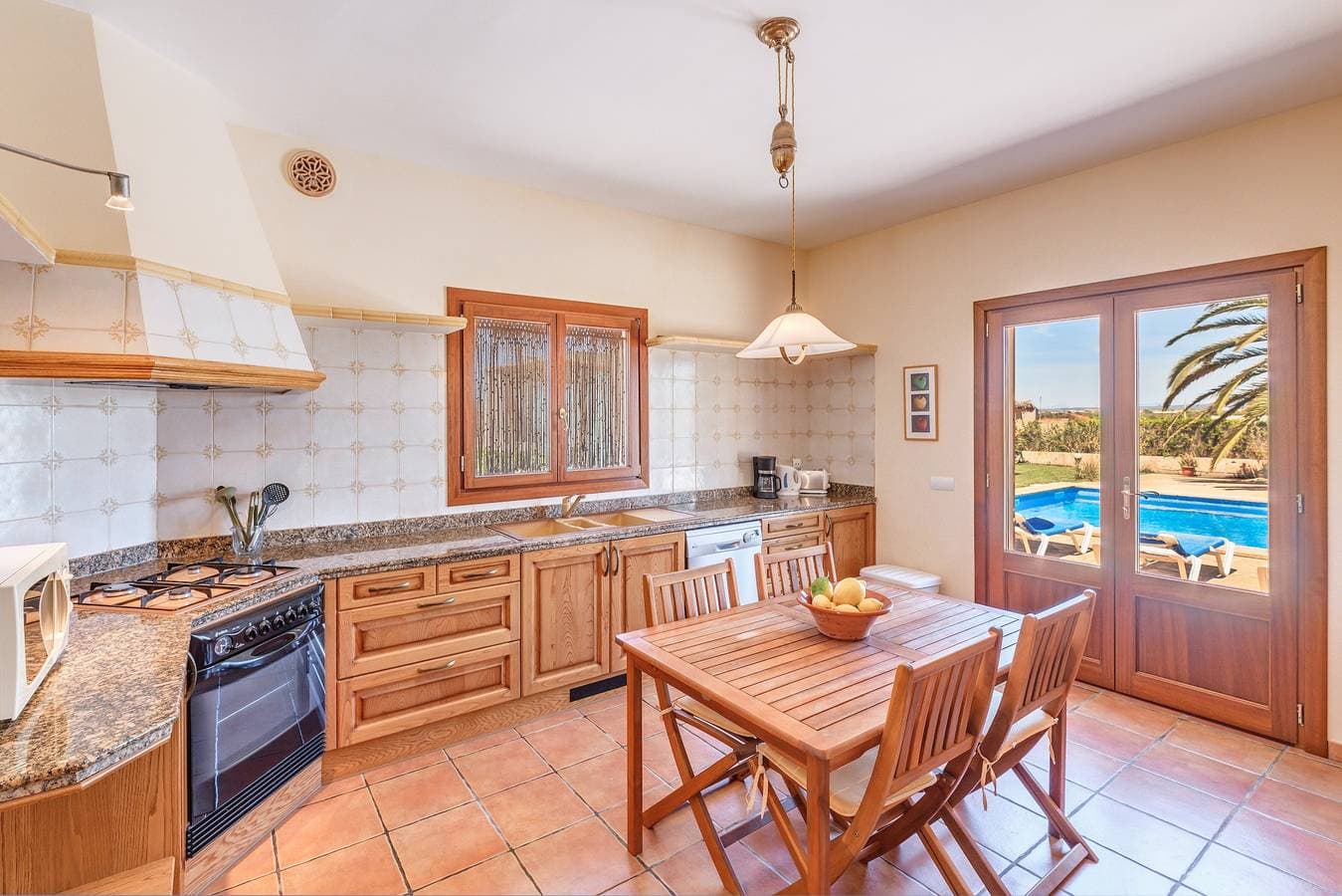 Foto 9 von 26: Fantastische Finca mit Pool, Terrassen, Garten, Klimaanlage und WLAN