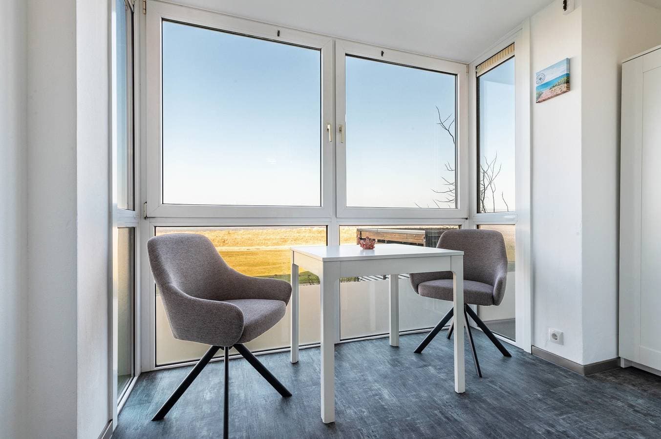 Foto 4 von 28: Ferienwohnung 'Hochparterre' mit Meerblick, Balkon und Wi-Fi
