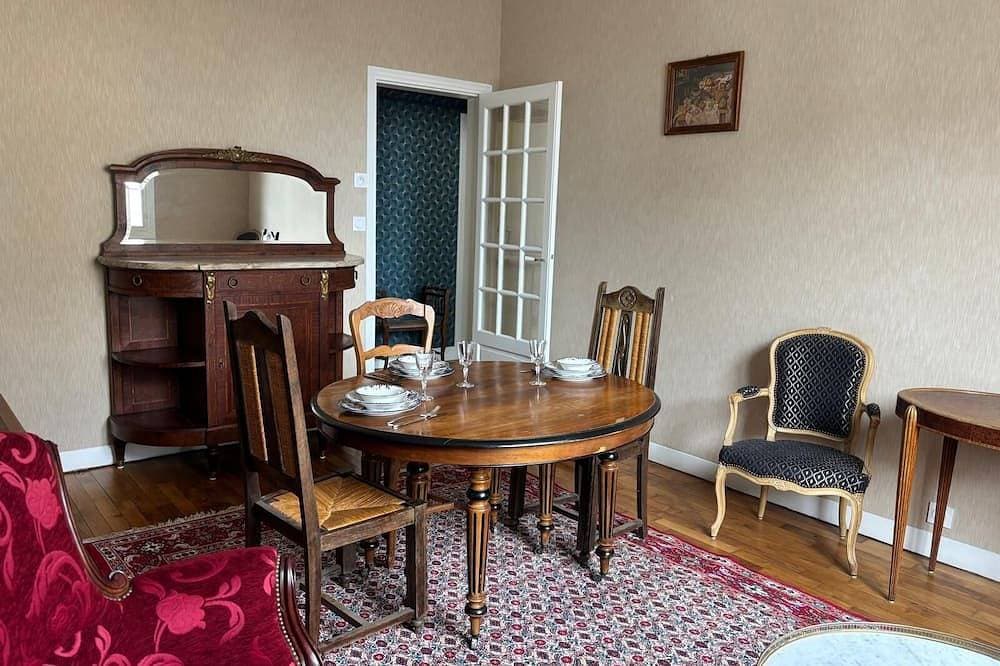 Historic center of Blois - Charming apartment near the castle 1