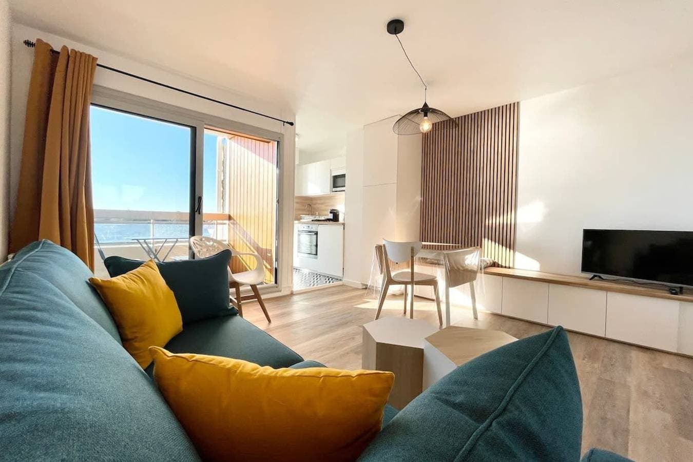 Foto 2 von 28: Ferienwohnung für 2 Personen mit Terrasse