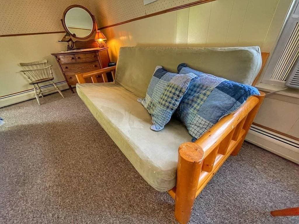 Foto 11 von 24: 19 Acadia Lodge Sleeps 4 Open Hearth Inn