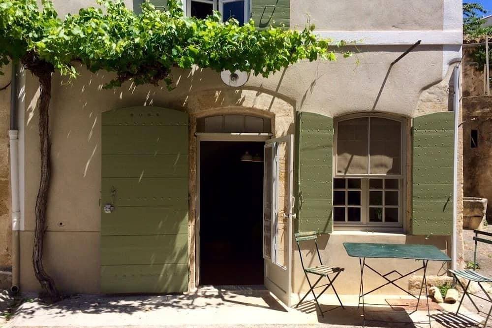 Dorfhaus im Zentrum von Lourmarin 1