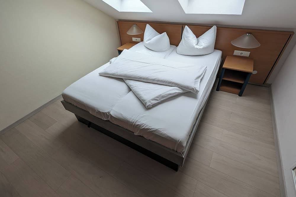Foto 2 von 19: Moderne, ruhige und strandnahe Wohnung Ortsrand Binz mit Balkon
