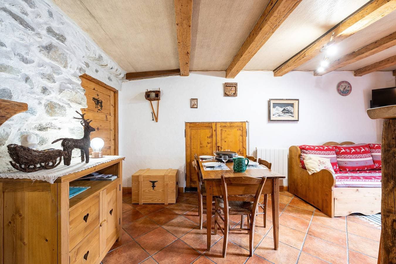Foto 5 von 23: Einzimmerapartment "2-4 Personen" mit Bergblick, privater Terrasse und WLAN