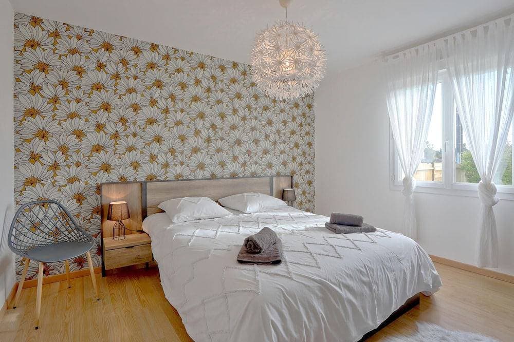 Foto 2 von 28: Stunning home in Créances with WiFi