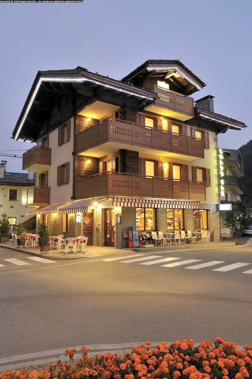 Casa Viola 1