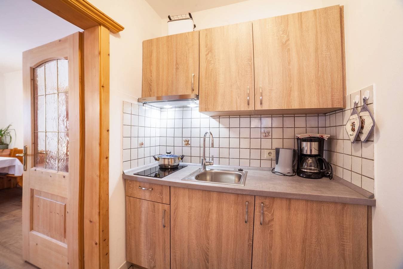 Foto 7 von 23: Ferienwohnung 'Sonnenparadies 3' mit Bergblick, WLAN & Garten