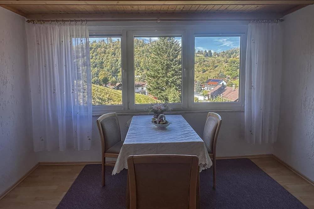 Foto 10 von 18: Ferienhaus im Thüringer Wald mit großem Garten