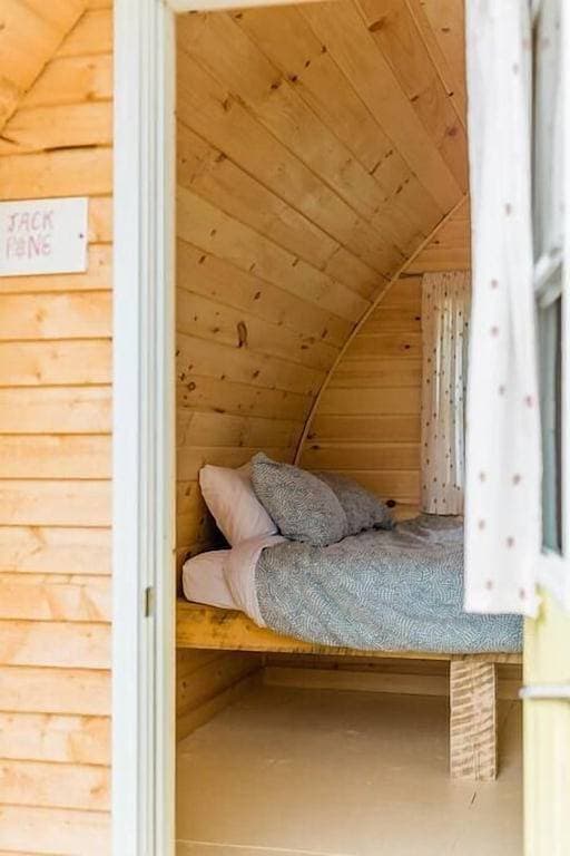 Foto 5 von 6: Jack Pine Camping Pod at The Spruces