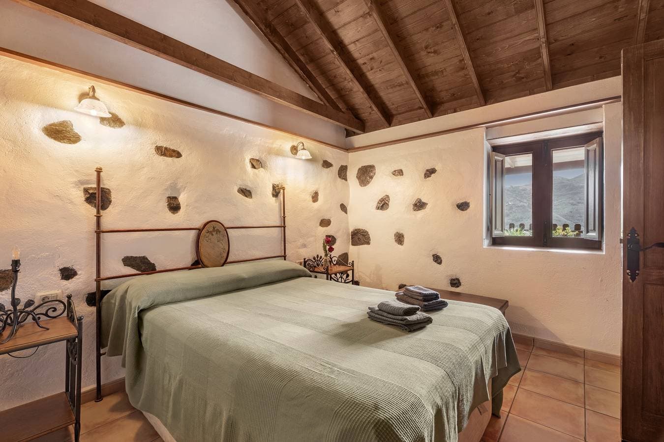 Foto 11 von 28: Ferienhaus 'Maria' mit Bergblick, privater Terrasse und WLAN - SilboHolidays