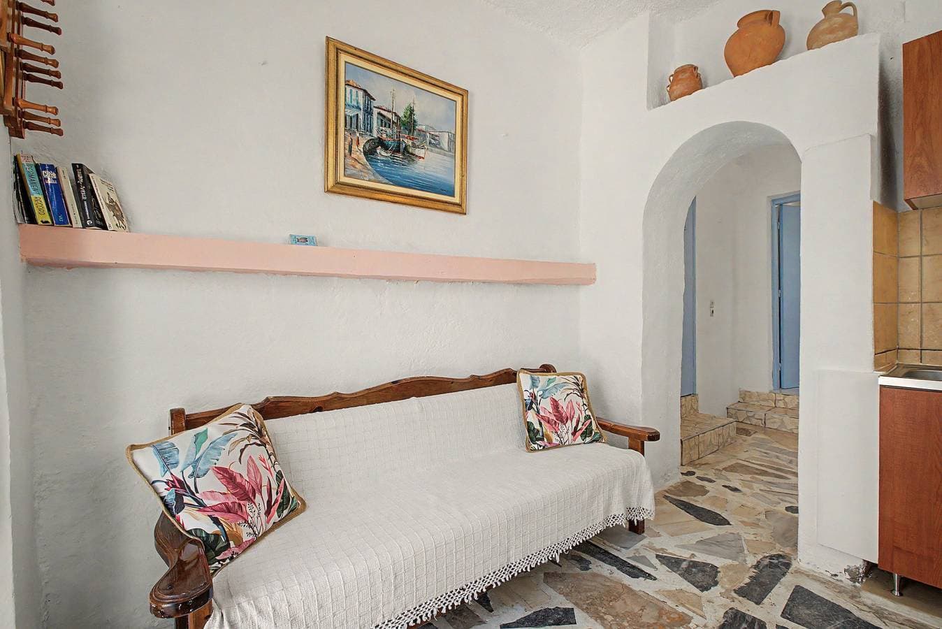 Foto 2 von 30: Iliana's Bungalow: Bergblick, WLAN & Klimaanlage – Gemütliches Ferienhaus