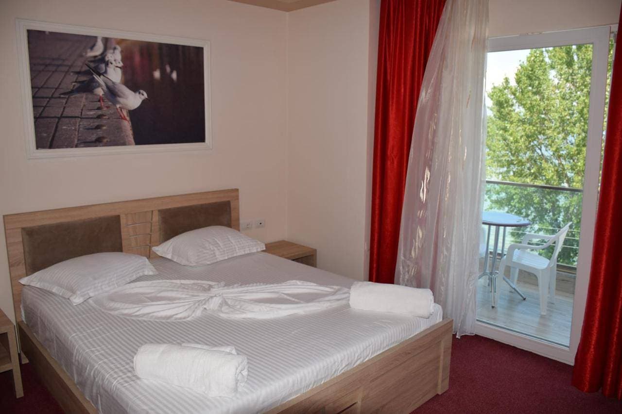 Foto 11 von 19: Double Room with Lake View
