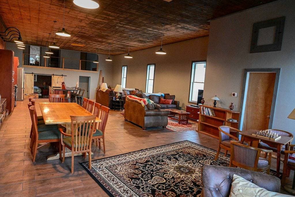 Erleben Sie authentisches Downeast Maine in einem 3-Zimmer-Loft mit Hafenblick 1