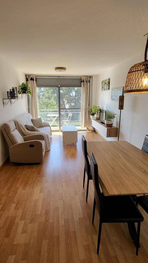 Foto 4 von 29: Two-Bedroom Apartment