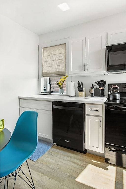 Foto 11 von 20: Stylish Apt Near Stl Attractions