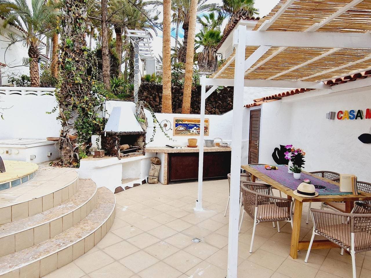 Foto 3 von 25: Ferienwohnung für 6 Personen mit Terrasse