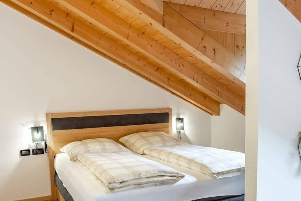 Apart Dolomiti (Val di Fiemme) - moderne Wohnung mit Balkon auf 2 Etagen 1