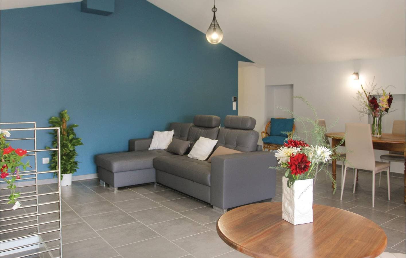 Foto 3 von 22: Wohnung mit Bergblick, Parkplatz, Angeln und Garten