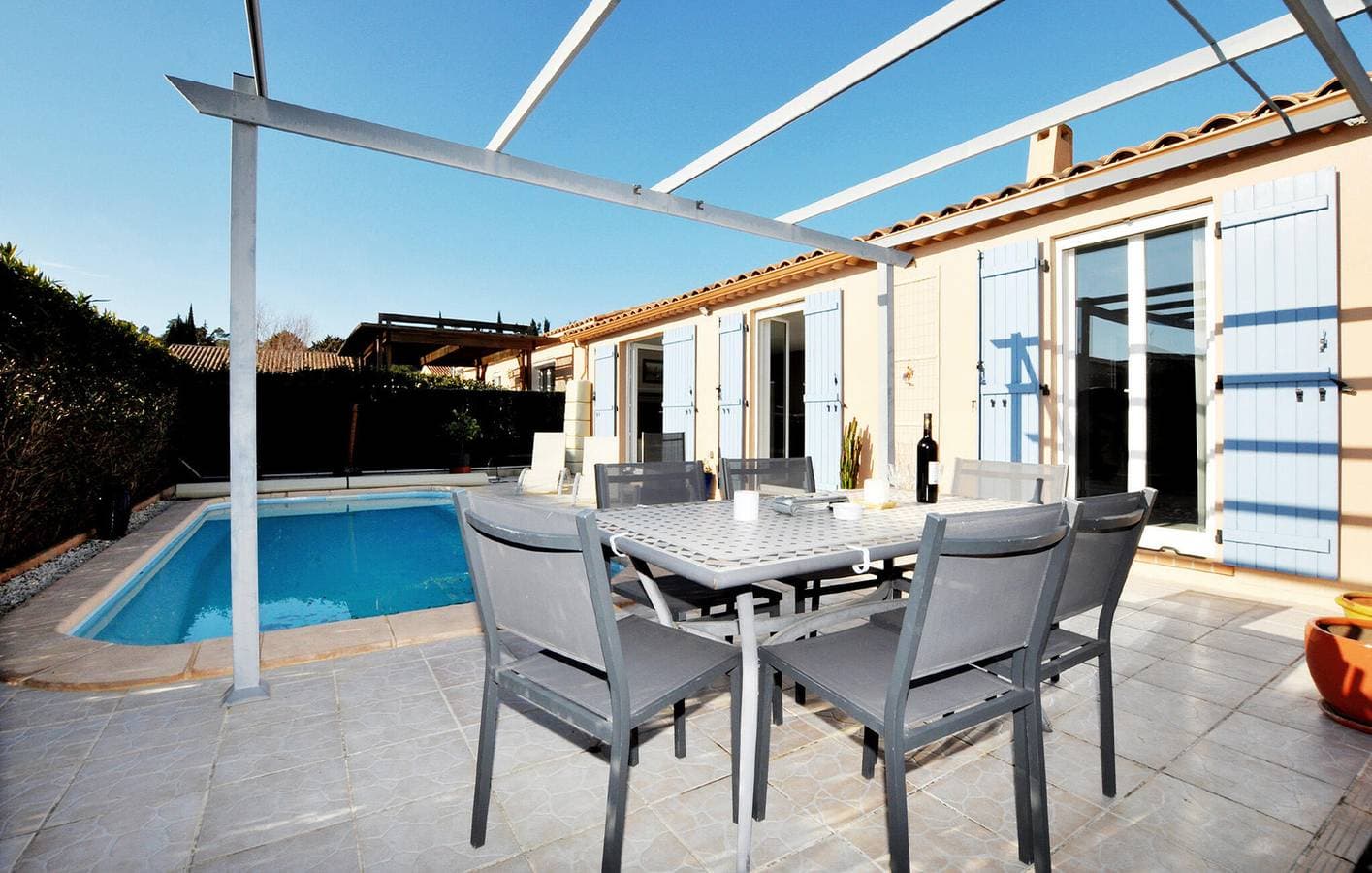 Foto 10 von 24: Charmante Wohnung mit Pool in Lézignan-Corbières