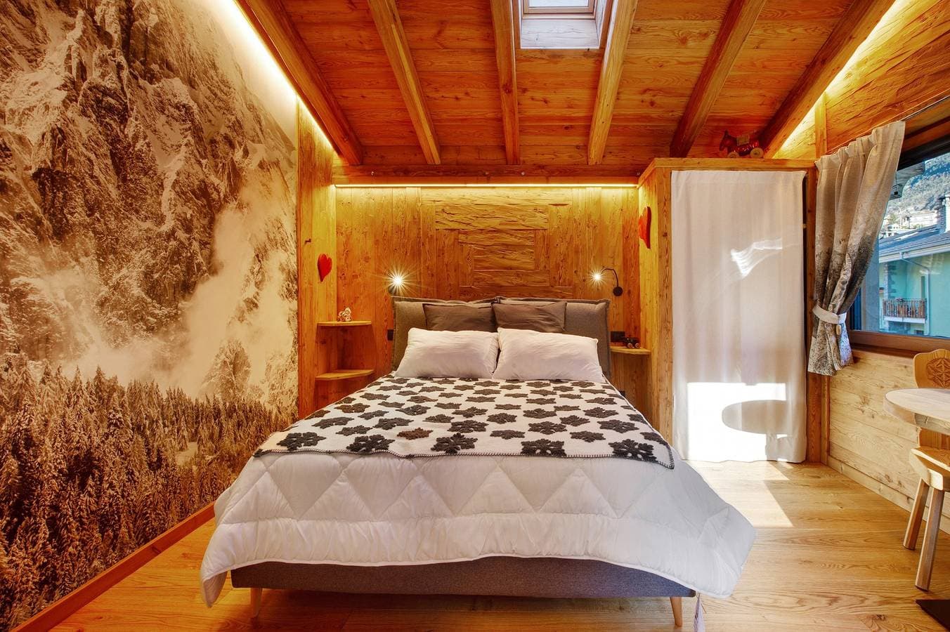 Foto 8 von 28: Studio 'Con Idromassaggio' mit Bergblick, Balkon und Wi-Fi