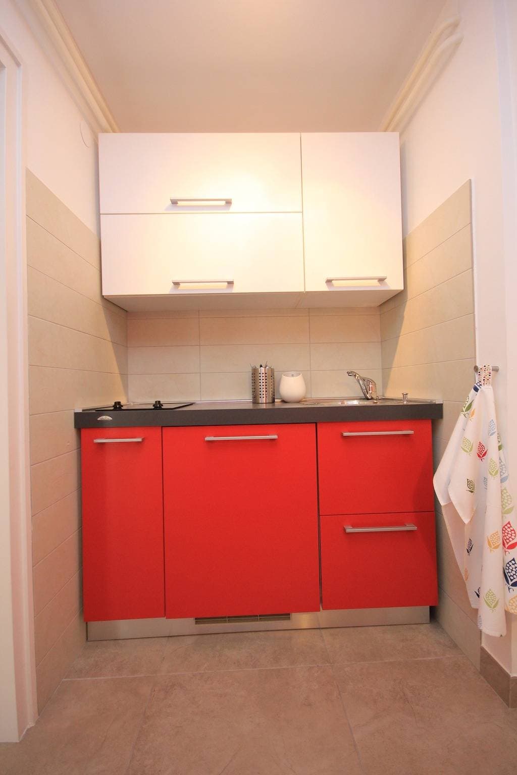 Foto 12 von 21: 2-Zimmer-Ferienwohnung mit Terrasse und Meerblick Lovran, Opatija A-7705-a