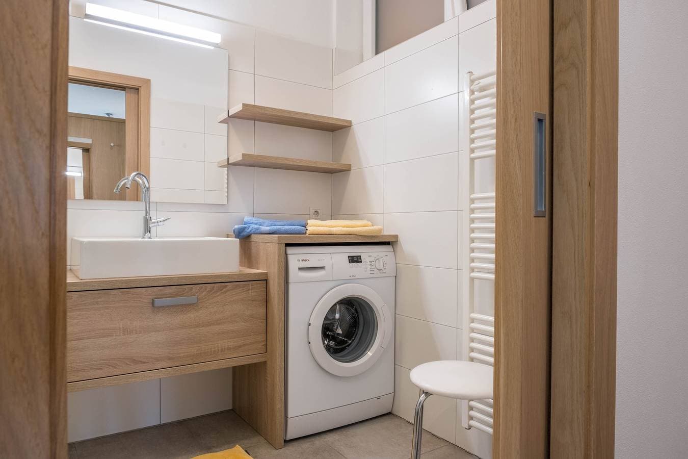 Foto 13 von 26: Ferienwohnung "Urbanhof - Moritzing" mit Bergblick, WLAN & 2 Balkonen