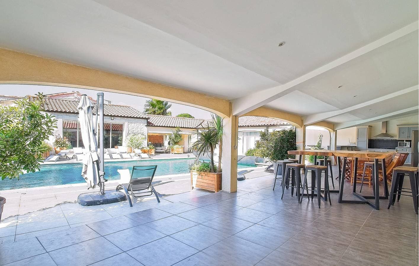 Foto 9 von 43: Beheiztes Pool-Apartment mit Parkplatz & Internet - Saint-Martin 1km