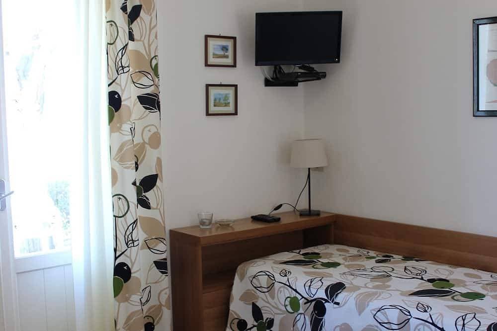 Doppelhaushälfte 150m vom Meer, super Meerblick, gr Terrasse, Wlan, 2 Schlafz 1
