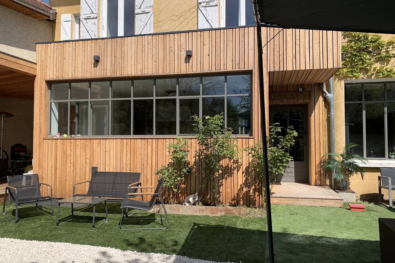Foto 6 von 29: Cocoon-Zimmer mit Garten und privatem Jacuzzi