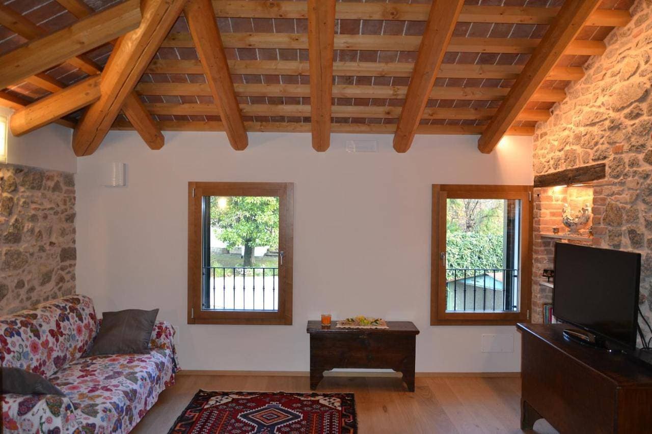 Foto 12 von 42: Two-Bedroom House with Private Garden