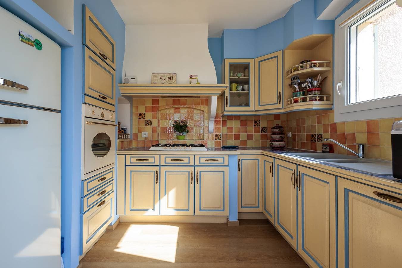 Foto 4 von 23: Ferienhaus für 6 Personen mit Balkon