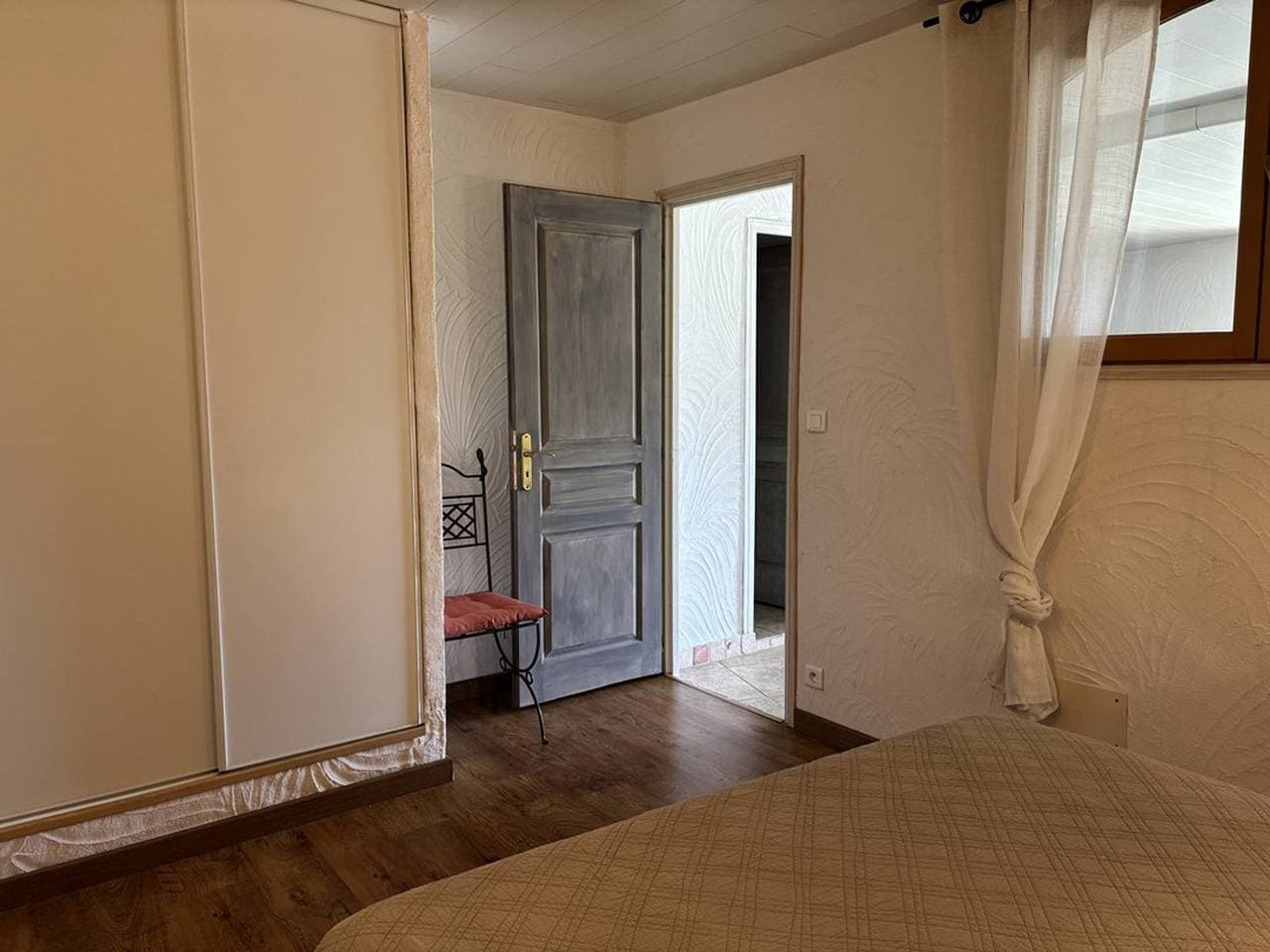 Foto 12 von 16: F3 Wohnung mit Pool und Meerblick in Fautea