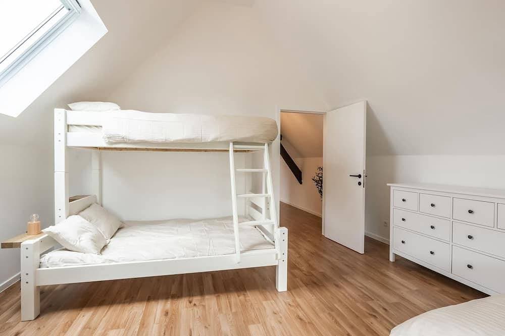Foto 2 von 30: Geräumiges Familienferienhaus