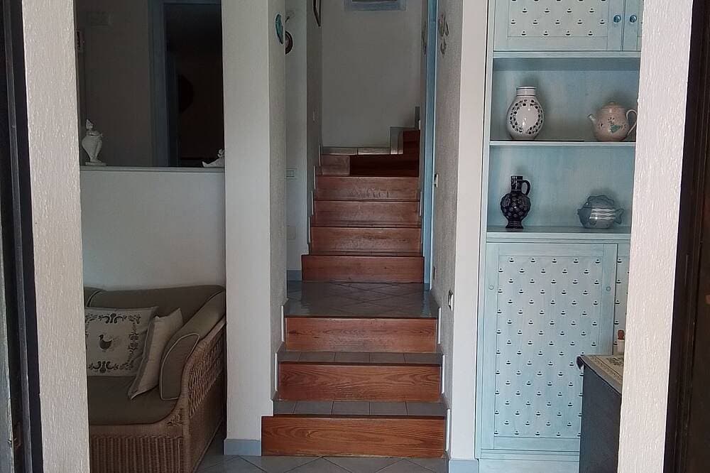 Foto 11 von 22: Apartment in a residential complex 5 minutes from Campulongu Beach