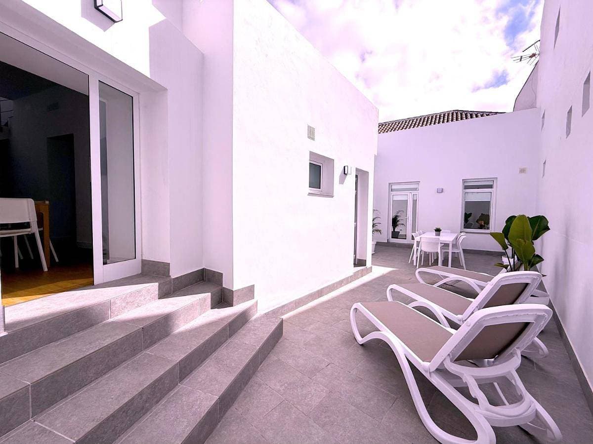 Tropicalidays La Punta Suites House 1