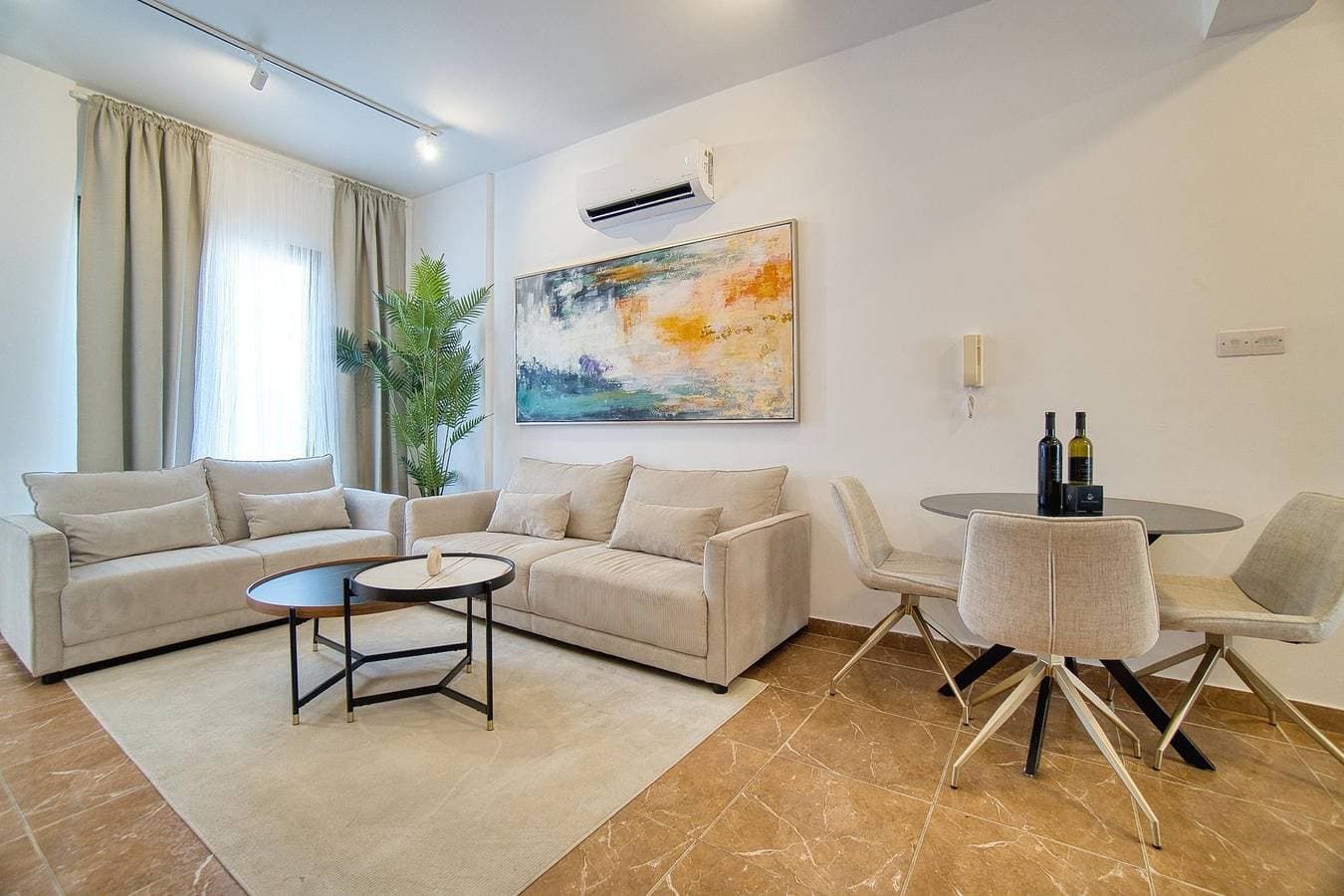 Foto 4 von 12: Queen Gardens R313 in Pafos