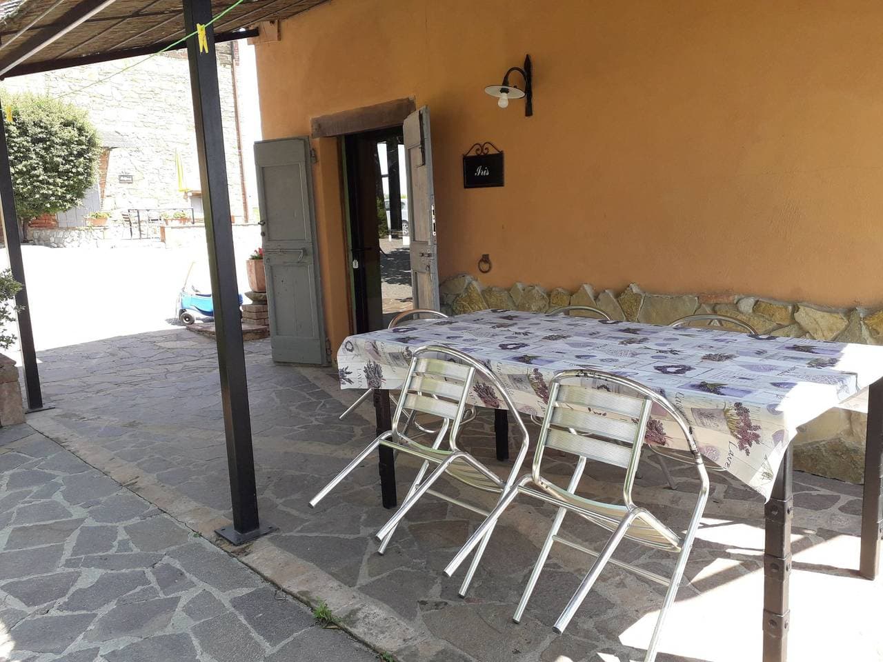 Foto 4 von 53: Wohnung in Castiglione Del Lago mit Terrasse, Garten und Grill