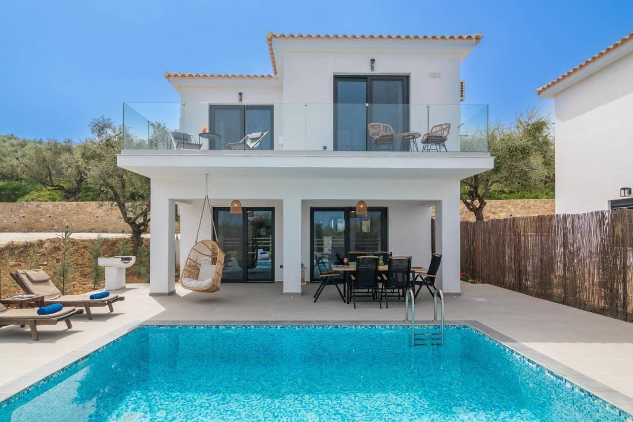 Foto 6 von 36: Villa with Private Pool