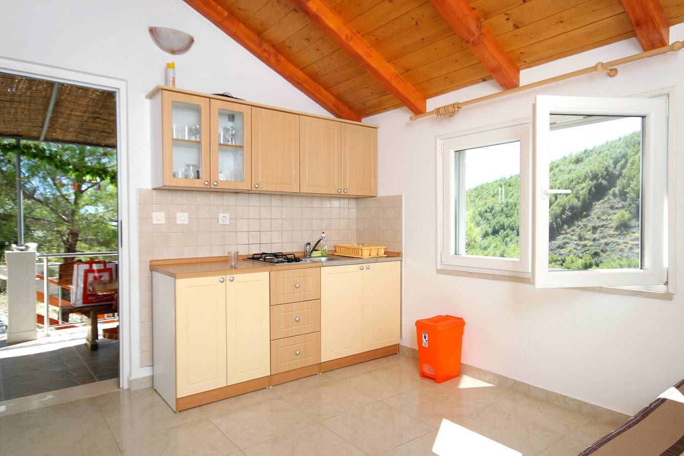 Foto 10 von 16: 1-Zimmer-Haus am Strand Bucht Bratinja Luka, Korcula