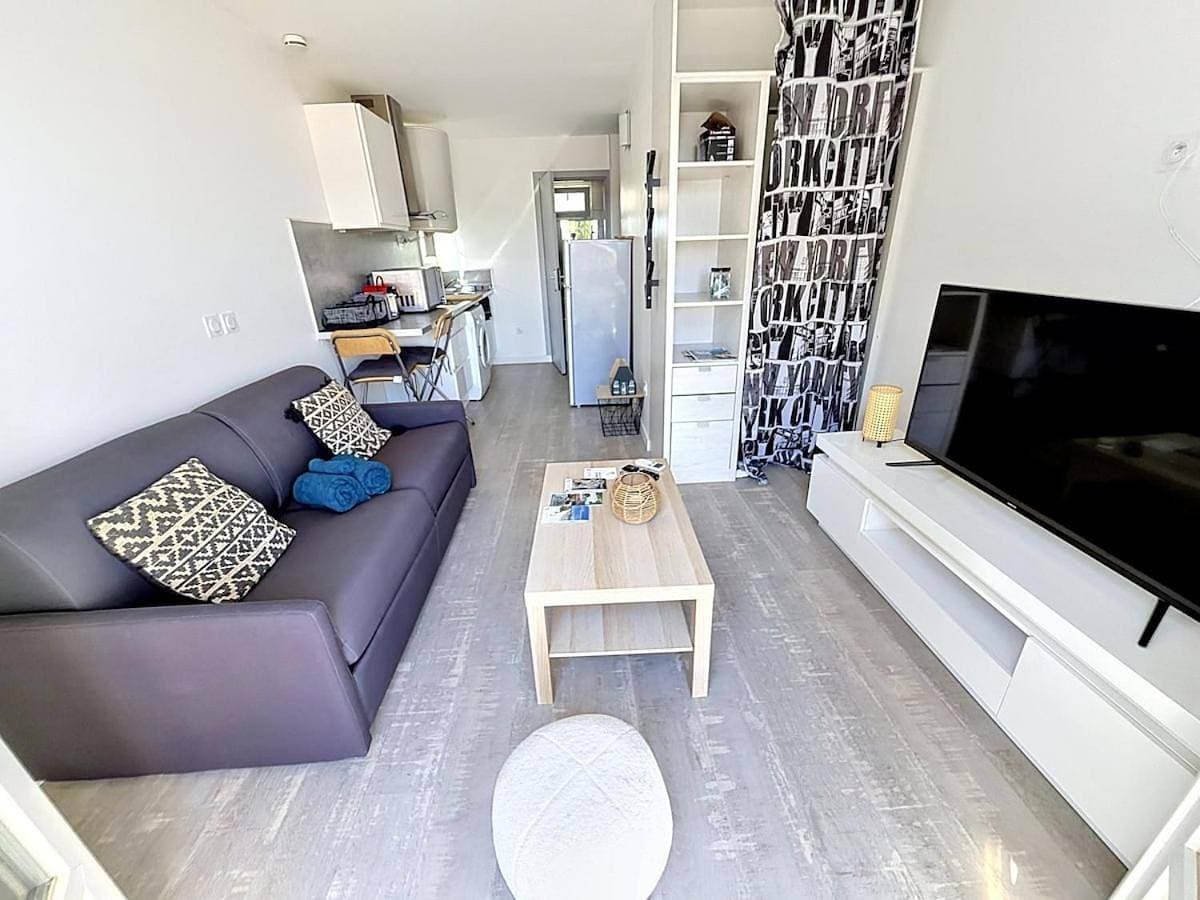 Foto 12 von 13: Two-Bedroom Apartment