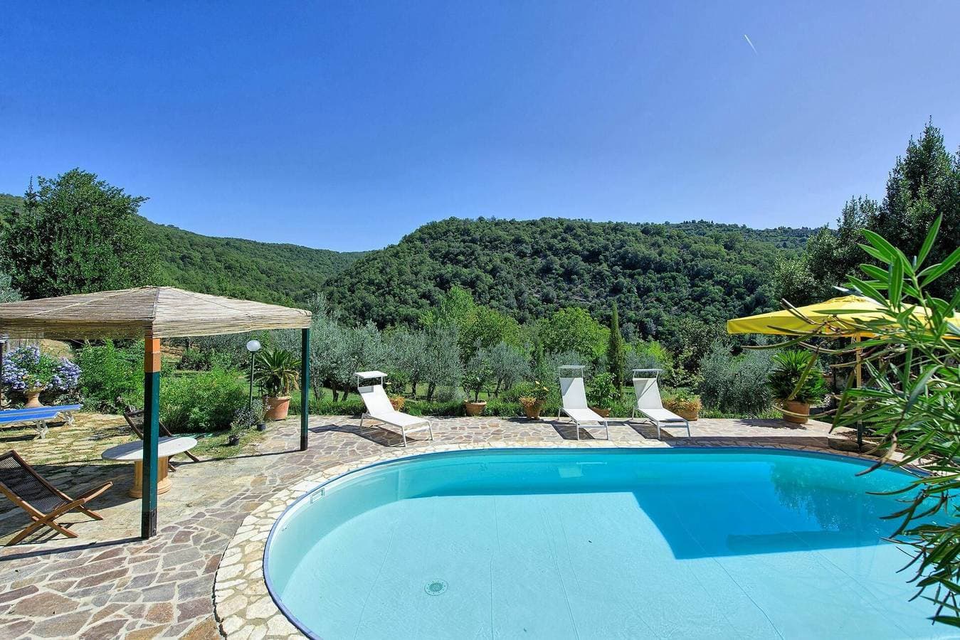 Villa für 6 Personen mit Pool