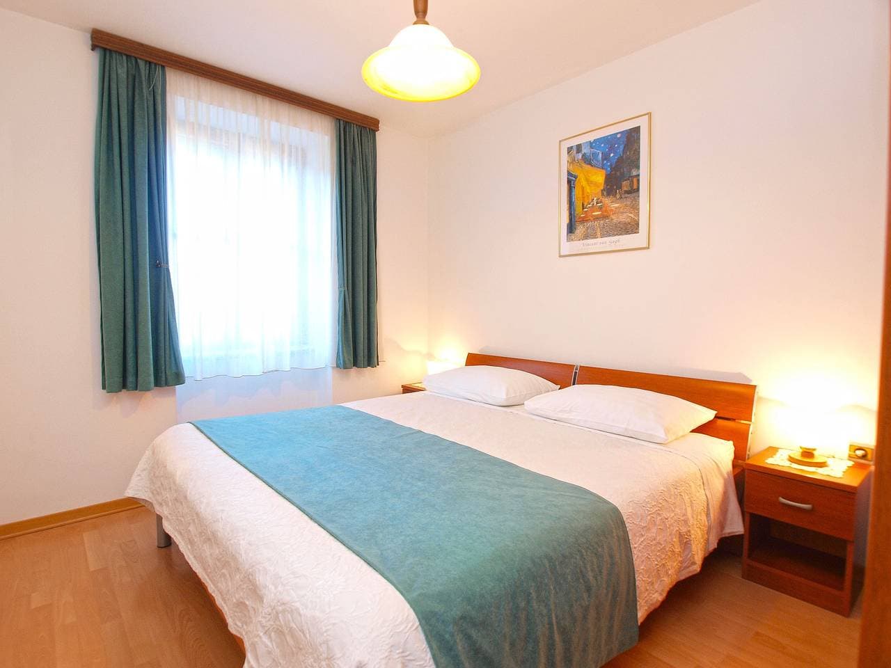 Foto 13 von 29: Ferienwohnung für 4 Personen mit Terrasse