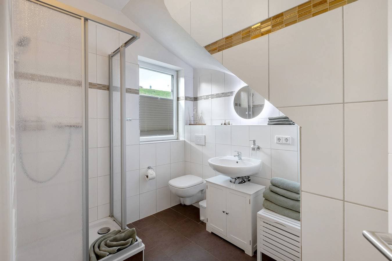Foto 13 von 18: Ferienwohnung "Seeperle - Marina Mücheln" mit Seeblick, privater Terrasse und Wi-Fi
