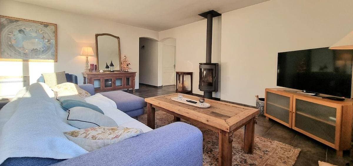 Foto 7 von 34: Two-Bedroom Apartment