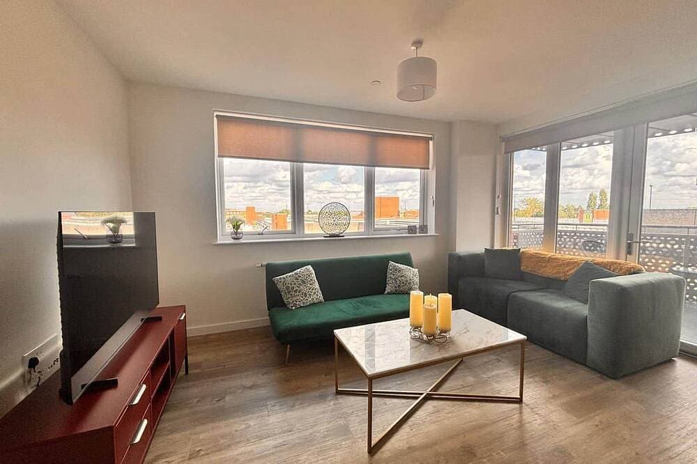 Foto 12 von 24: Staines ·Parking · 2 Bed · 2 Bath · Sleeps 5 · Lhr