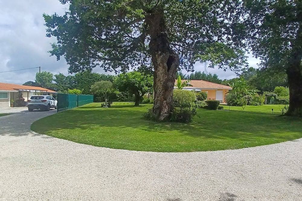 Foto 11 von 29: Comfortable house in an exceptionally quiet, leafy setting.