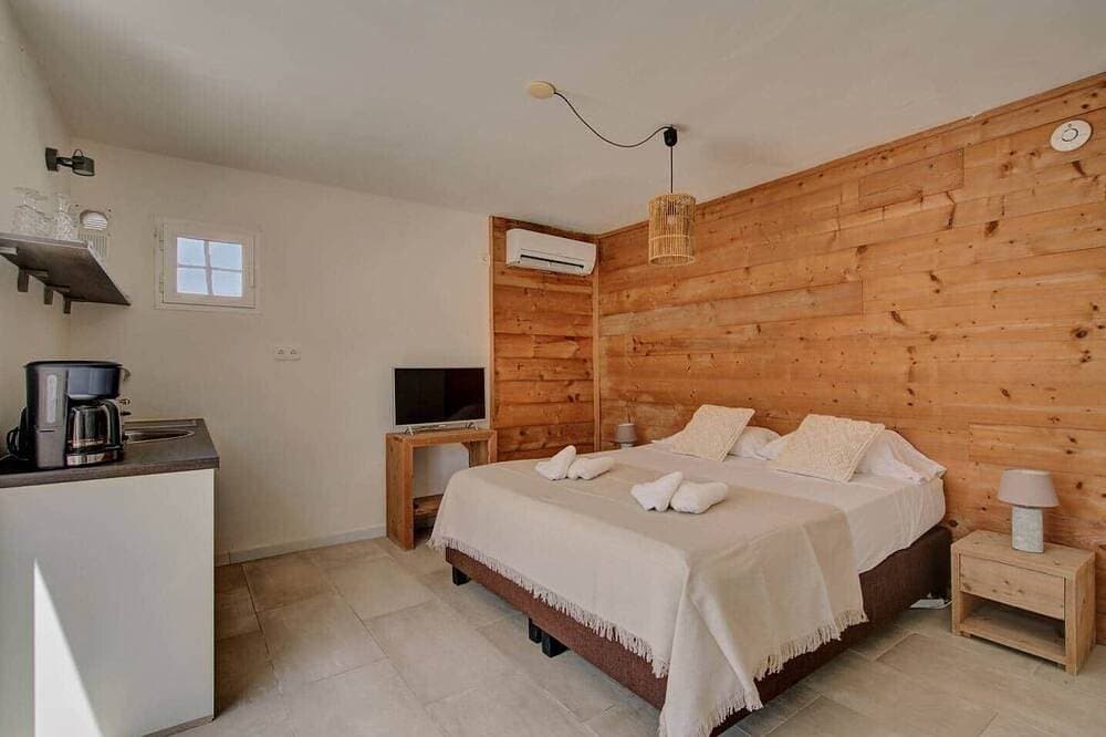 Foto 2 von 30: Studio 1, bed for 2 persons