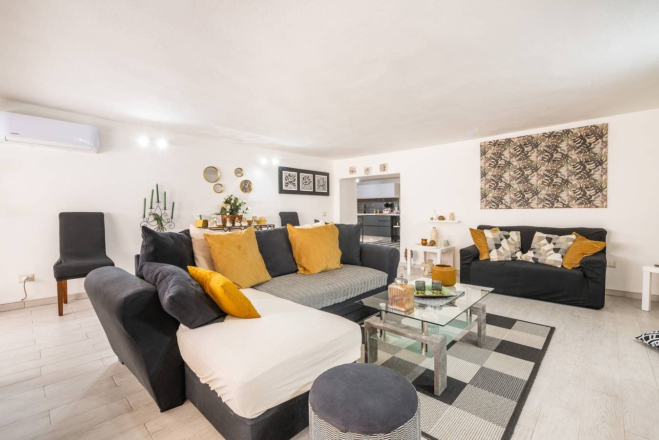 Foto 7 von 24: Casa Vacanze Manzoni 29 – Zentrale, komfortable Wohnung mit Terrasse in Cagliari